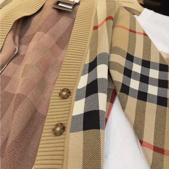 Burberry Beige Plaid V-Neck Sweater - Picture 4 of 9